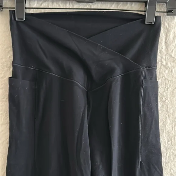 Aerie Offline Real Me Xtra 7/8ths High Rise Crossover Waistband Black Leggings M - Picture 2 of 6